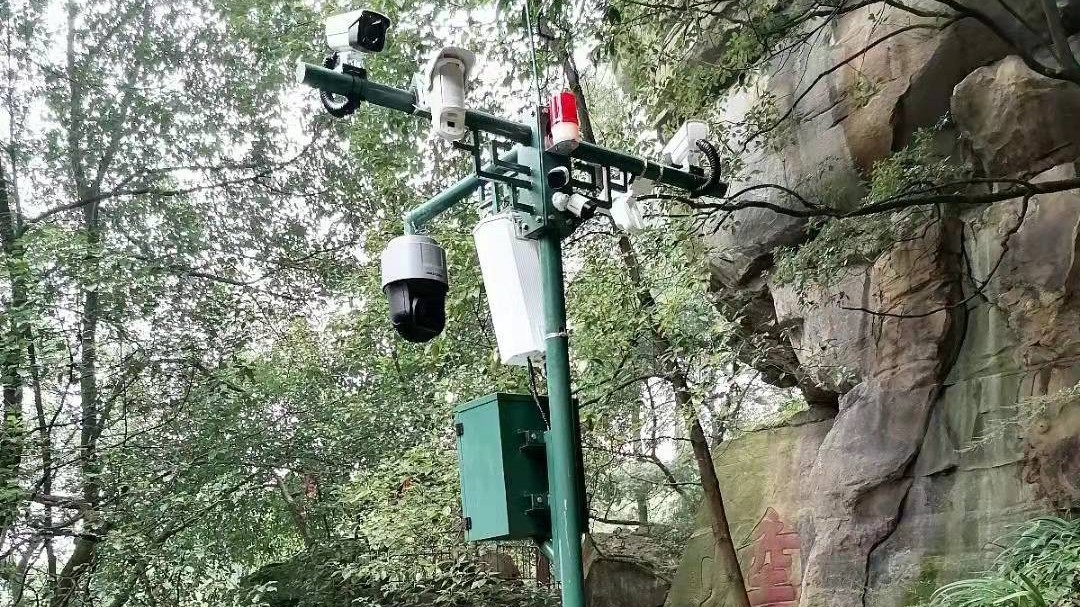 成都监控杆定制工厂哪有